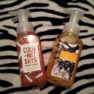 NWT Bath & Body Works Foaming Soap Set